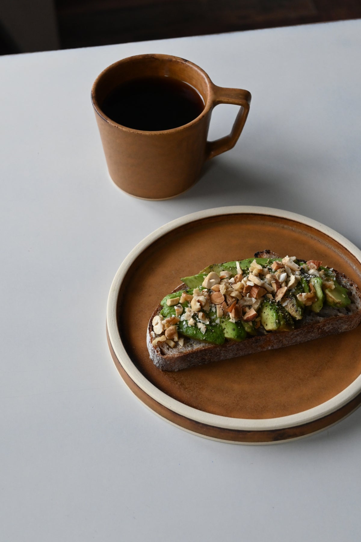 mug N / yellow brown