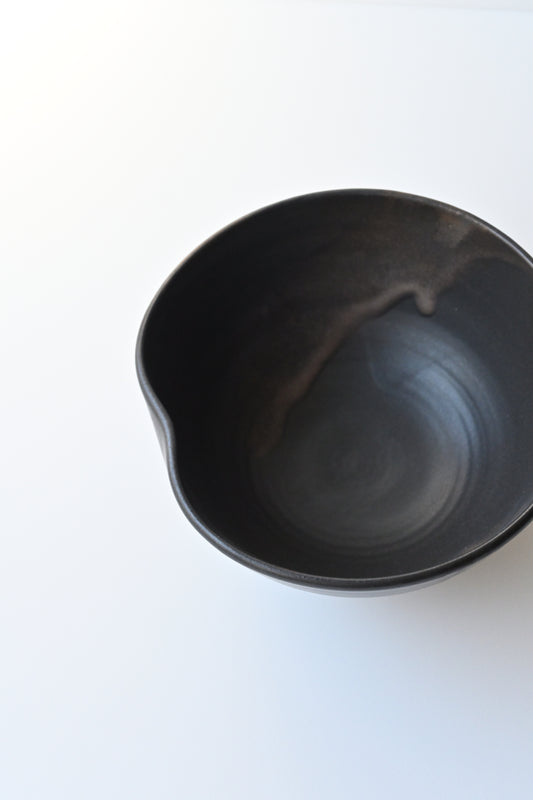 accent bowl/ black