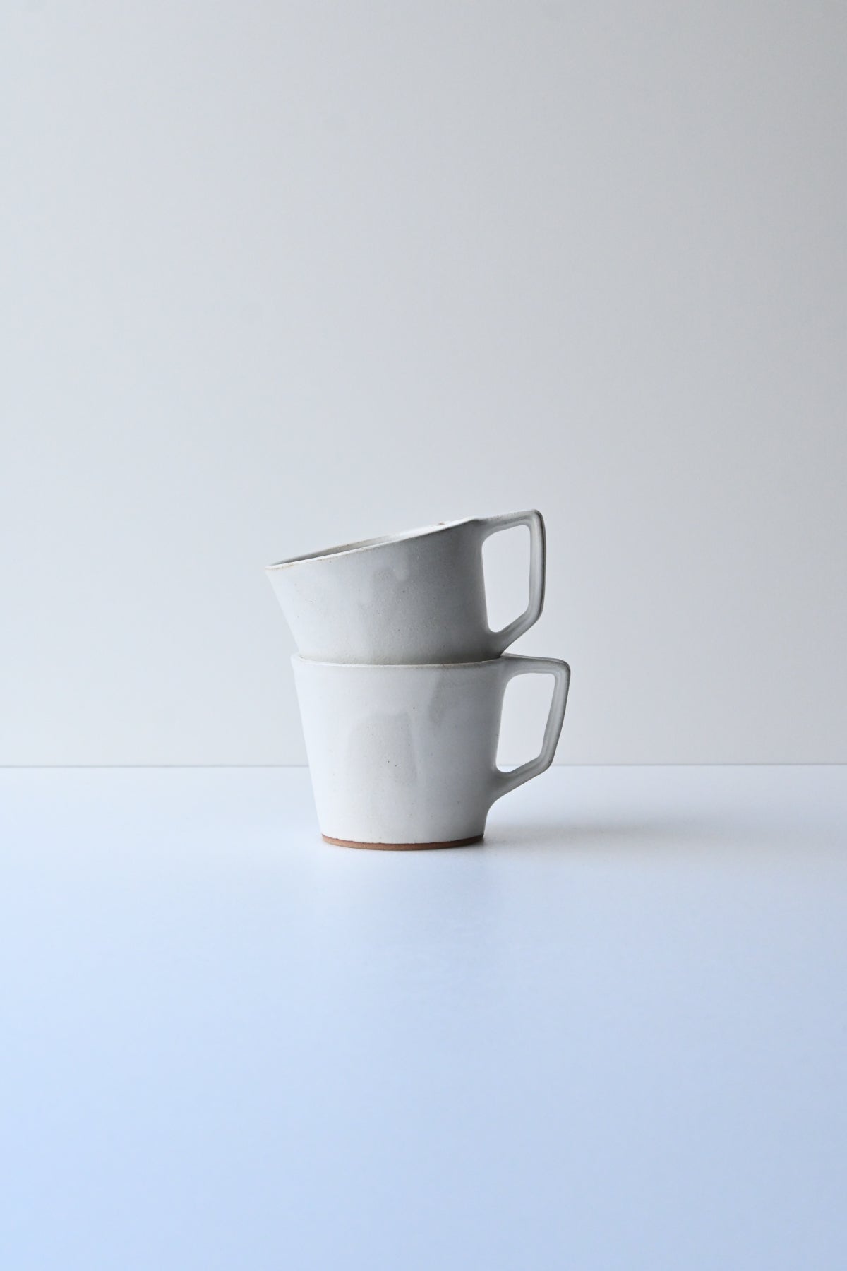 mug N / natural white