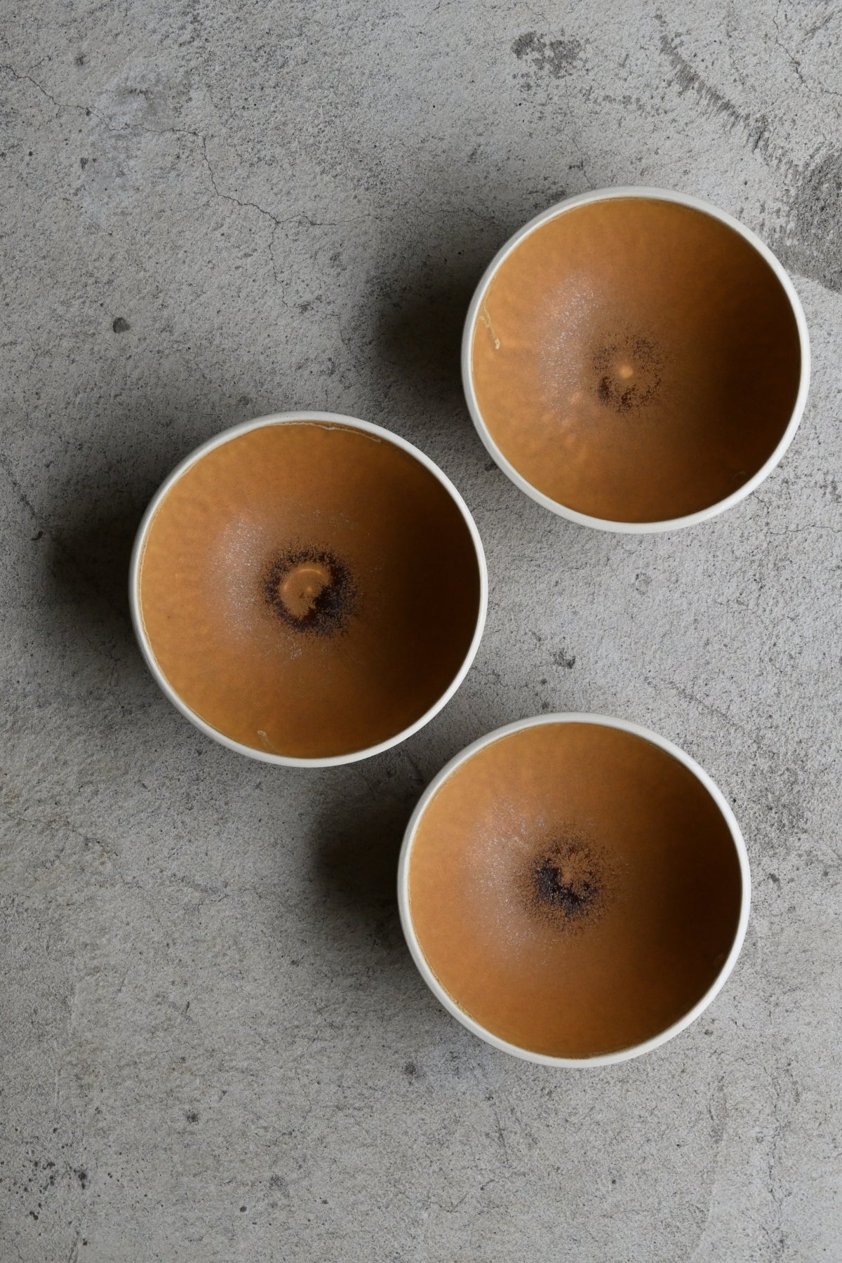 deep bowl/ yellow brown